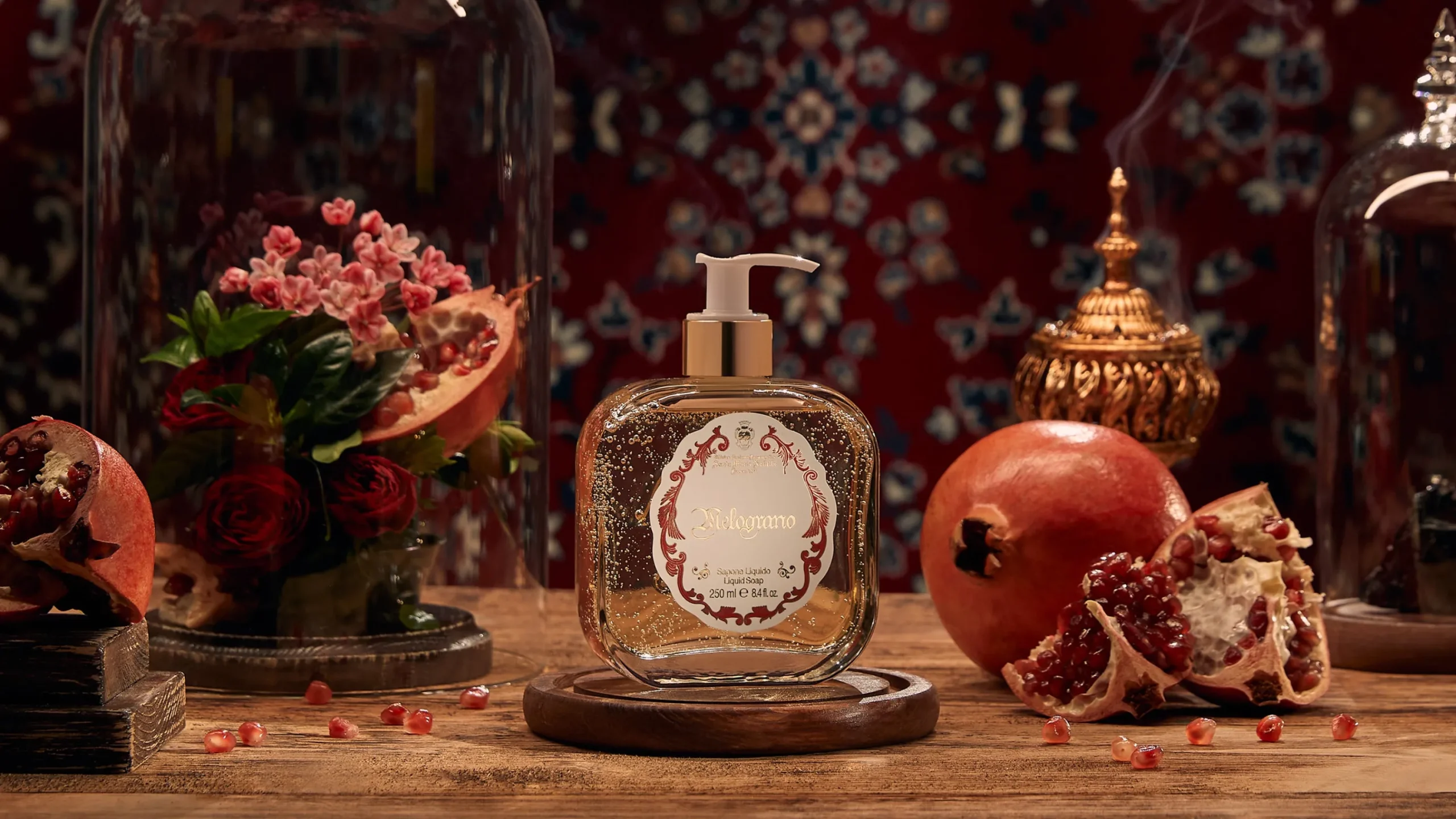 sapone_liquido_melograno_0.webp Shop Santa Maria Novella Sapone Liquido Melograno